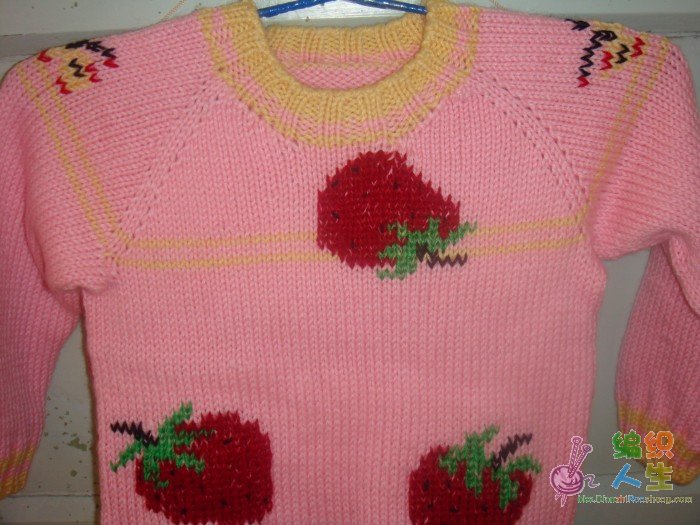 草莓 毛衣