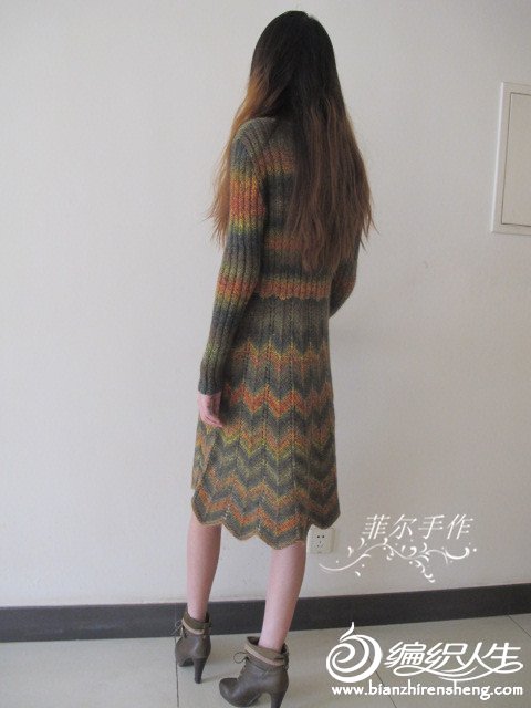 炫彩春裙季之高领收腰简约时尚棒针毛线裙织法