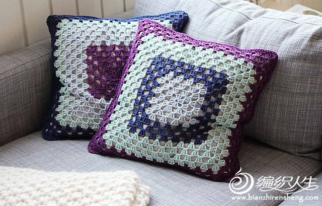 Grannys square pillows.jpg