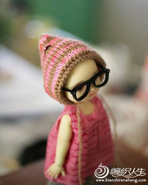 Knitted Hood for Lati Yellow.jpg