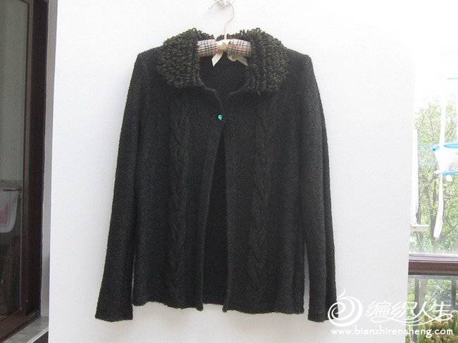 Ƭ 057.jpg
