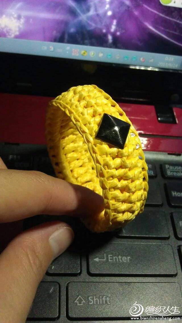 ޲