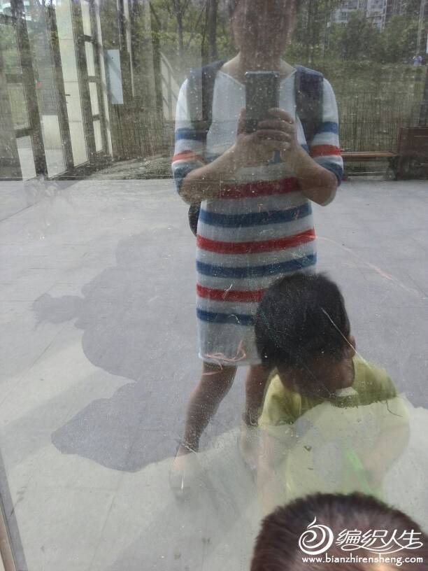 114504jxyxf4bw34nn42p8.jpg