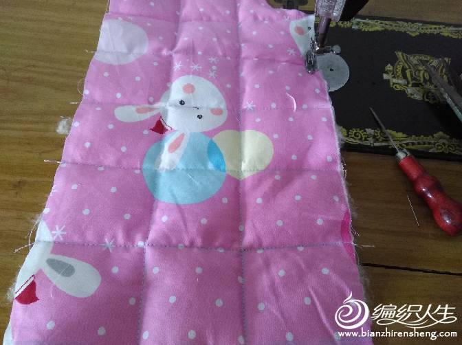 182413l27ykkg4q535cc4e.jpg
