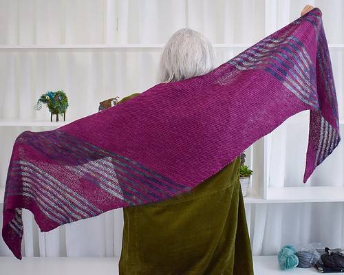 Amazingwrap-web-2_medium.jpg